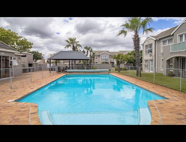 1 BEDROOM APARTMENT SOLD IN TOWNSEND ESTATE